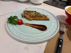 青花鱼-世香全厨•日料·铁板烧(金桥店)