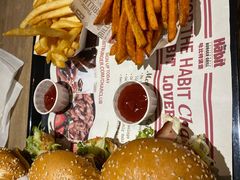 -The Habit Burger Grill 哈比特汉堡(复兴soho店)