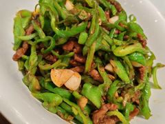 -黄泥岗·地道湖北菜(奥特莱斯店)