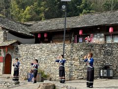 -高荡千年布依古寨旅游景区