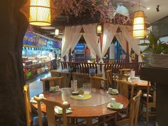 -偶屋里钵少爷(时代广场店)