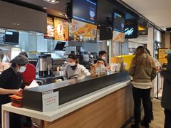 -麦当劳(普陀香溢花城店)