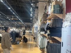 -Brandy Melville