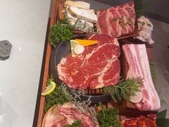 -轻烧烤肉(光谷步行街店)