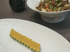 -香山湖家家宴(中山陵店)