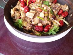 干锅排骨-抹直口特色菜馆(一店)