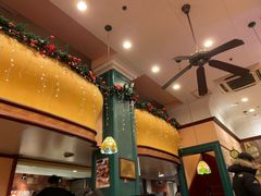 -玛格萝妮比萨屋(四平店)