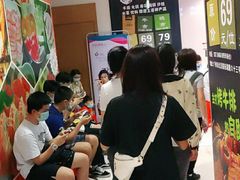 等位区-阪尚皇·原切牛排·烤肉火锅自助(北京路店)