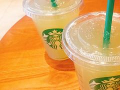 冰摇柠檬茶-星巴克(杭州东站东到达店)
