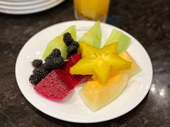 -川骄海鲜自助(王府井奥莱UP TOWN店原世界之花店)