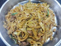 干炒牛河-牛一煲美食(江高店)