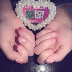 -EMILY艾枚莉美甲美睫·美颜·现磨咖啡