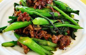 Stir-fried Chicken Kidneys with Greens