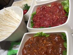 -海底捞火锅鲜切牛肉主题店(长寿路店)