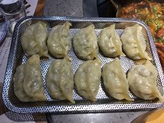 -山河屯铁锅炖(哈西站店)