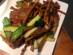 -黑鸡小馆(金源店)