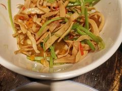 -屋里饭菜·湘菜馆(火车站店)