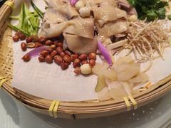 -千灯盛汇·头牌粤菜(致越优城店)
