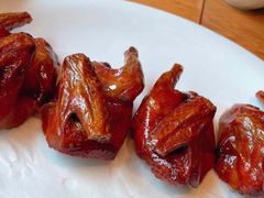 脆皮乳鸽-新荣记(西溪湿地店)