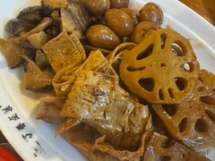 -老鼎万春卤菜(五代传承创始老店)