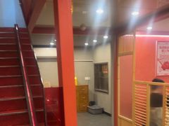-何师傅美蛙鱼头(汉街店)