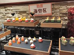 -安徽饭店·白鹭阁自助餐厅(梅山路店)