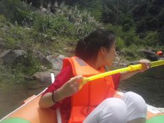 -安吉龙王山峡谷漂流