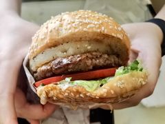 -The Habit Burger Grill 哈比特汉堡(复兴soho店)