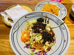 -陇上秦轩西安biangbiang面(EFC欧美金融商业城店)