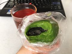 -白玉兰食品(汇联商厦店)
