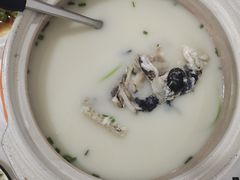 -天乐农家鱼头王(天目湖店)