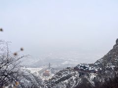 -鸡鸣山旅游风景区