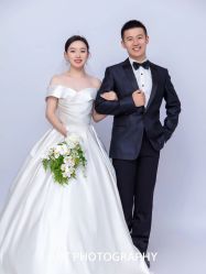-纪梵希旅拍婚纱摄影(大连总店)