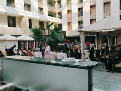-朗丽兹餐厅