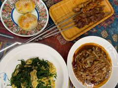 -乡村馕坑肉·烧烤·新疆菜·本地人更爱吃(阿勒泰首店)