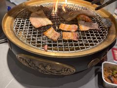 -山焱·炭火自助烤肉(周浦万达店)