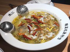 老坛子酸菜鱼-新太二·鲜料川菜(万泰汇店)