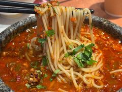 小锅米线-浩海火燒雲傣家菜(芮欧百货店)