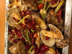 -喝丢一只鞋辣炒海鲜小烧烤(三八广场店)