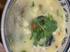 -虢国羊肉汤馆(政二街店)