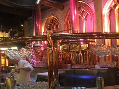 -皇冠自酿啤酒坊(中国红街5号楼店)