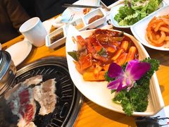 -唯成•韩国炭火烤肉 유성고기