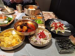-草家酱蟹炭火烤肉店(珲春南路一店)