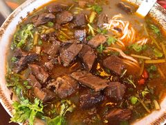 -金杨拉面王小吃面馆·牛三宝面·红烧牛肉粉