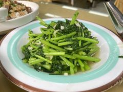 -崴海渔村(虹梅路店)