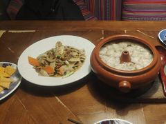 -雀舞云南菜(天津天河城购物中心店)