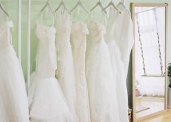 -纪梵希婚纱摄影(青岛店)