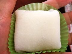 -鲍师傅糕点(江苏路店)