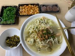 -面道赞宁海海鲜面(迎凤街店)