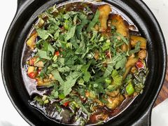 藿香茄子煲-龙抄手(文殊坊店)